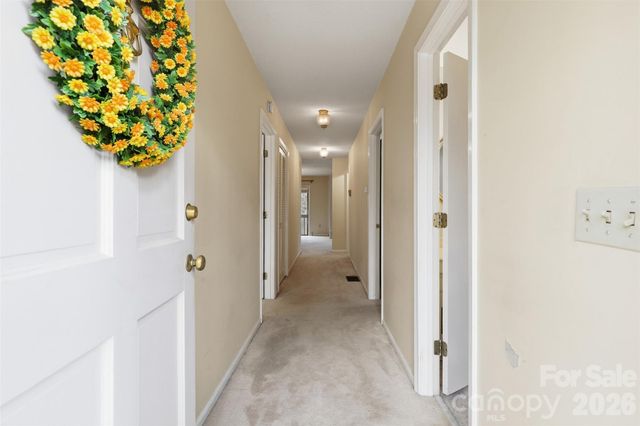 17 Knoll Drive, Columbus, NC 28722