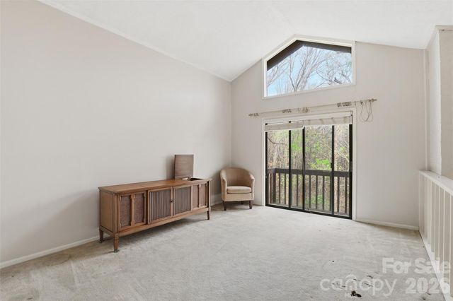 17 Knoll Drive, Columbus, NC 28722