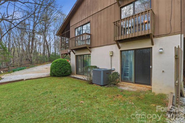 17 Knoll Drive, Columbus, NC 28722