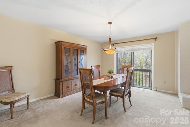 17 Knoll Drive, Columbus, NC 28722