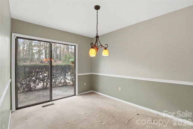 17 Knoll Drive, Columbus, NC 28722