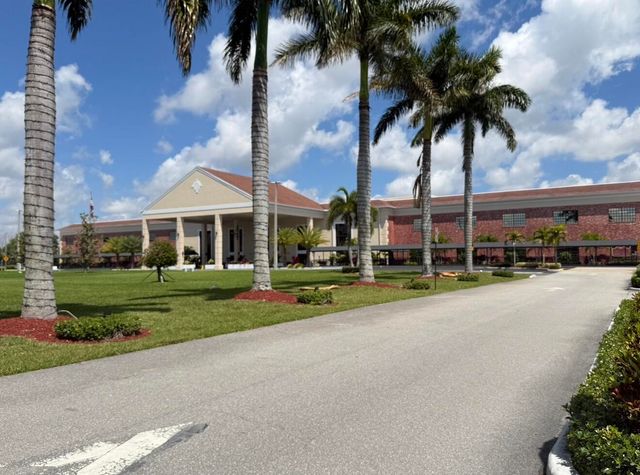 412 BRIGHTON J, Boca Raton, FL 33434