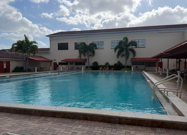 412 BRIGHTON J, Boca Raton, FL 33434