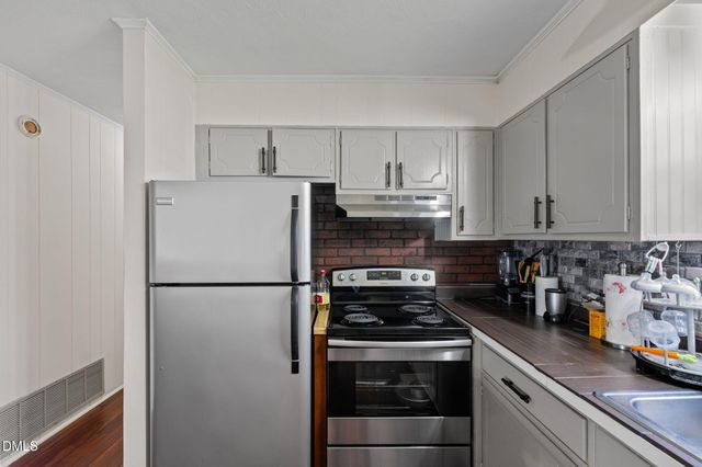 1225 2nd Street, Eden, NC 27288