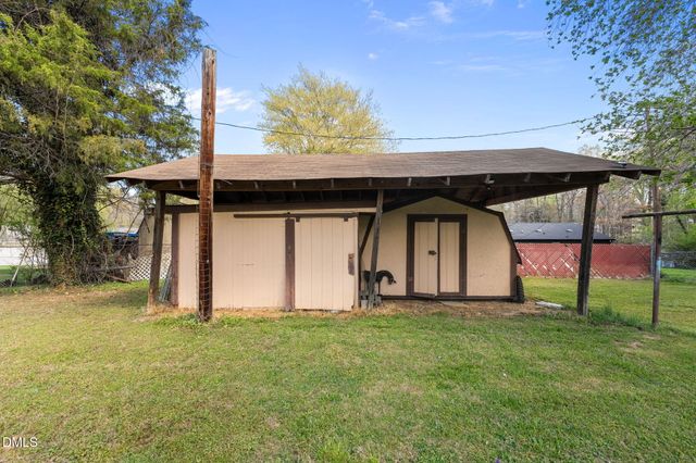 1225 2nd Street, Eden, NC 27288