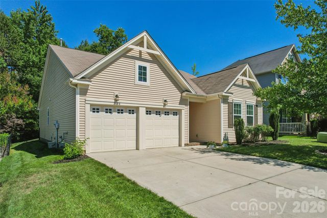 3198 Helmsley Court, Kannapolis, NC 28027