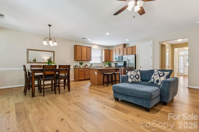 3198 Helmsley Court, Concord, NC 28027