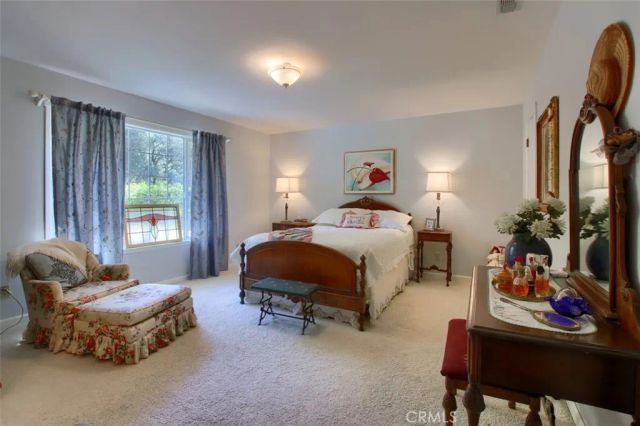 39406 John West Road, Oakhurst, CA 93644