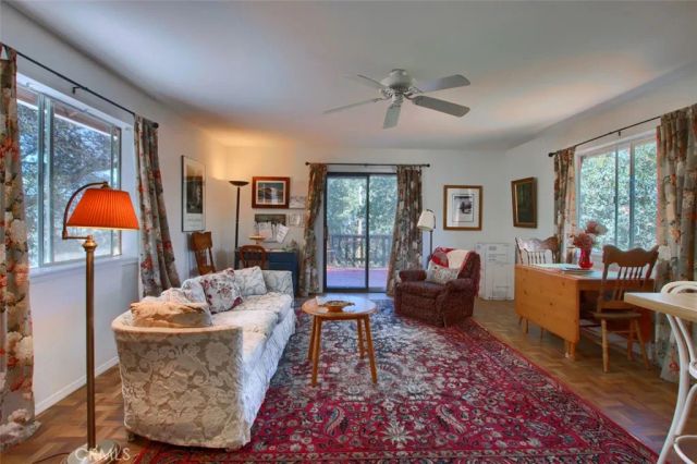 39406 John West Road, Oakhurst, CA 93644