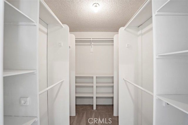 6553 Smoke Tree Avenue, Oak Park, CA 91377