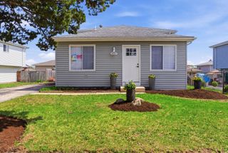 16801 90th Avenue, Orland Hills, IL 60487