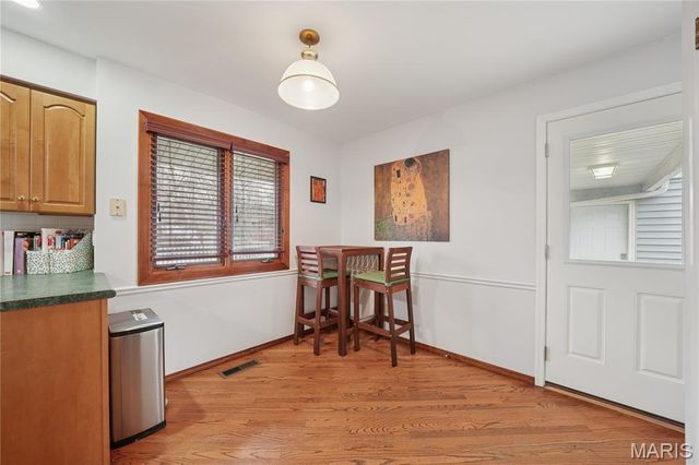 12508 Larkwood Drive, St Louis, MO 63146