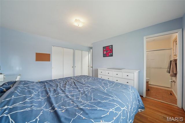 12508 Larkwood Drive, St Louis, MO 63146