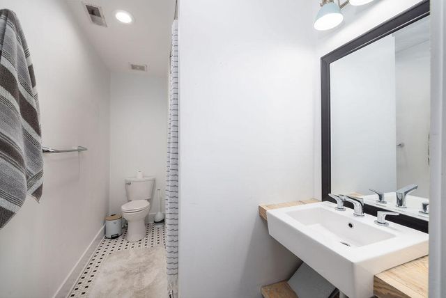 381 Sumter Street, Charleston, SC 29403