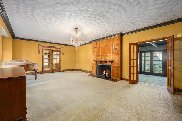 400 E Hoffman Street, Three Rivers, MI 49093