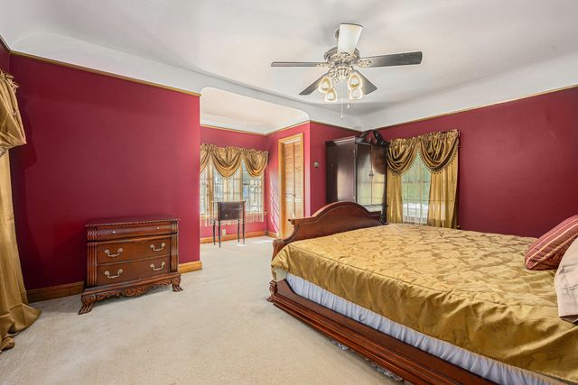 400 E Hoffman Street, Three Rivers, MI 49093