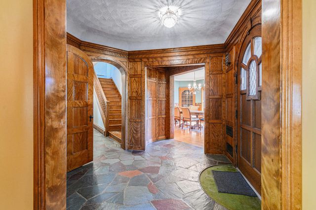 400 E Hoffman Street, Three Rivers, MI 49093