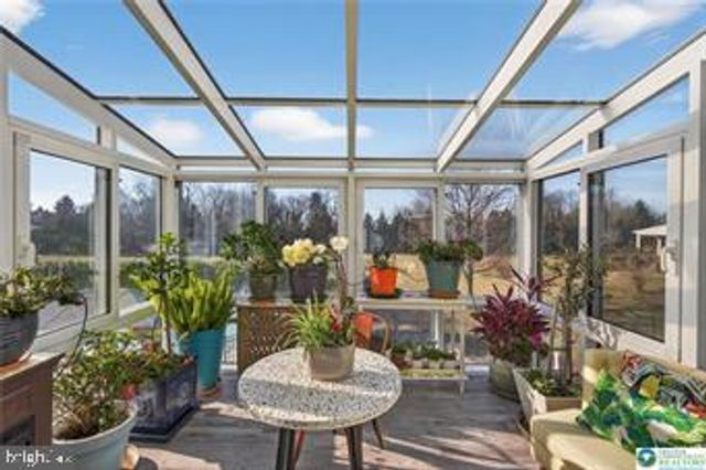 591 ROCKBRIDGE RD, Nazareth, PA 18064