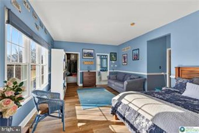 591 ROCKBRIDGE RD, Nazareth, PA 18064