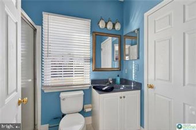 591 ROCKBRIDGE RD, Nazareth, PA 18064