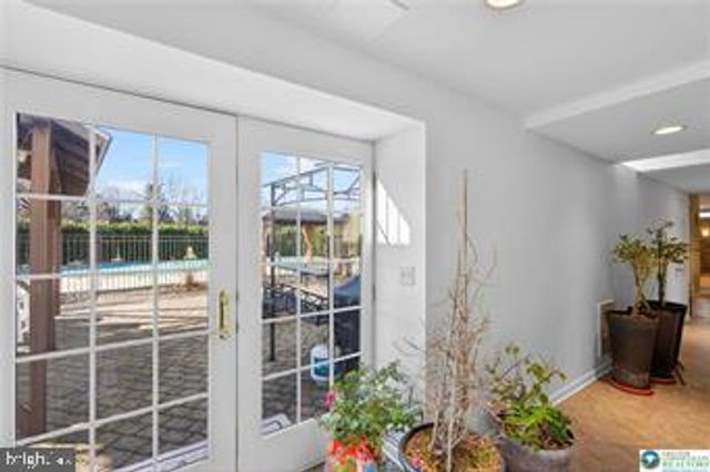 591 ROCKBRIDGE RD, Nazareth, PA 18064