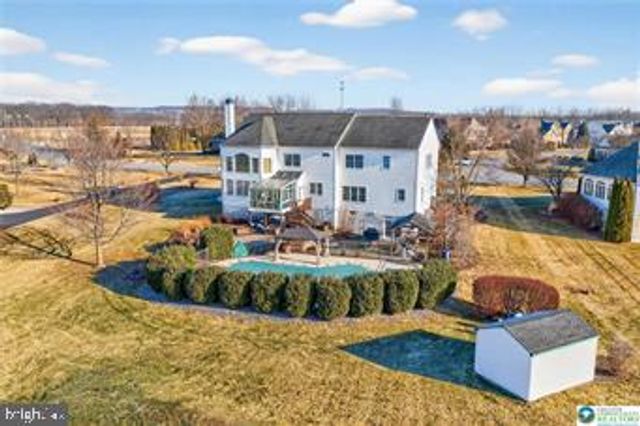 591 ROCKBRIDGE RD, Nazareth, PA 18064