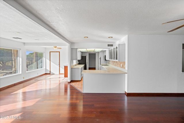 19820 N Cherry Tree Lane, Sun City, AZ 85373