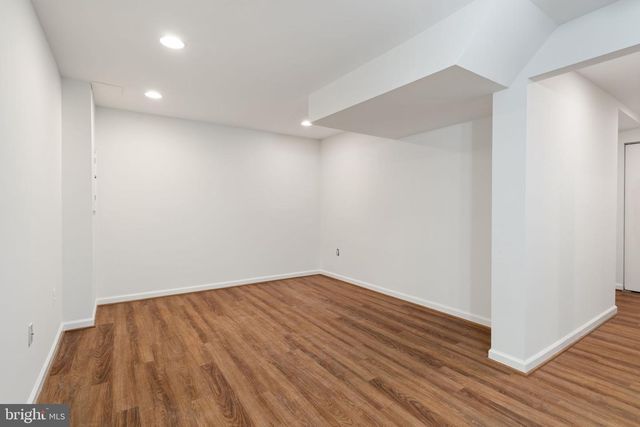 3050 SILENT VALLEY DR, Fairfax, VA 22031