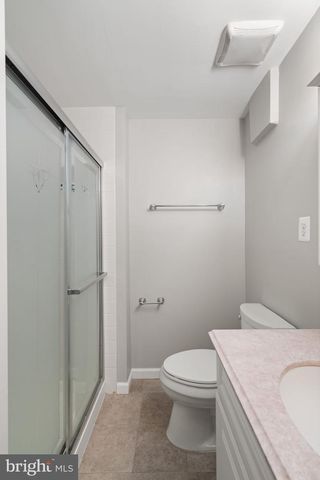 3050 SILENT VALLEY DR, Fairfax, VA 22031
