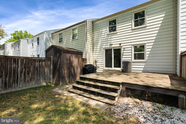 3050 SILENT VALLEY DR, Fairfax, VA 22031