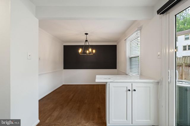 3050 SILENT VALLEY DR, Fairfax, VA 22031
