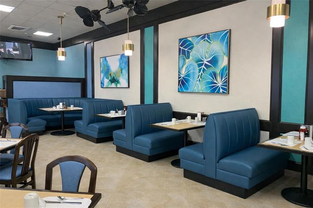 528 Burgundy K, Delray Beach, FL 33484