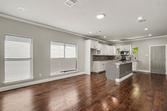 4221 Cardinal Drive, Dallas, TX 75216