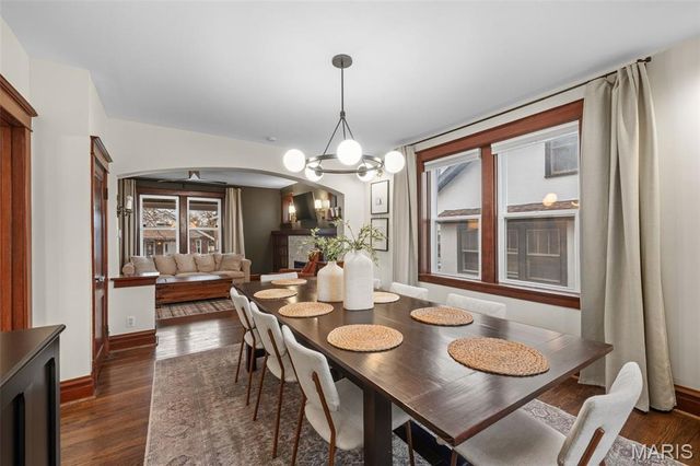 4934 Walsh Street, St Louis, MO 63109