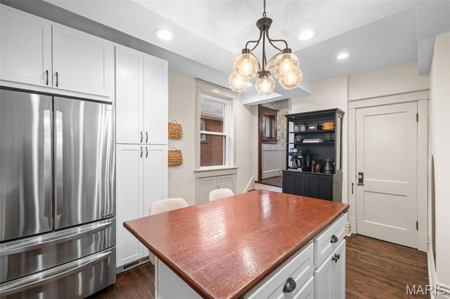 4934 Walsh Street, St Louis, MO 63109