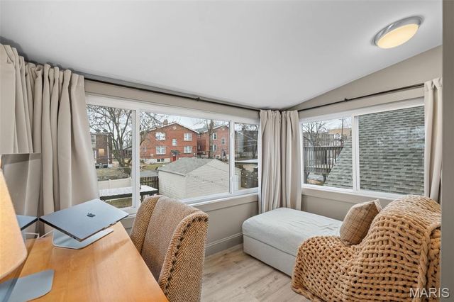 4934 Walsh Street, St Louis, MO 63109