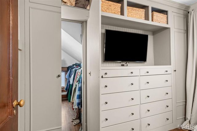 4934 Walsh Street, St Louis, MO 63109