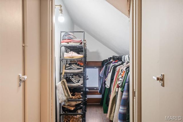 4934 Walsh Street, St Louis, MO 63109