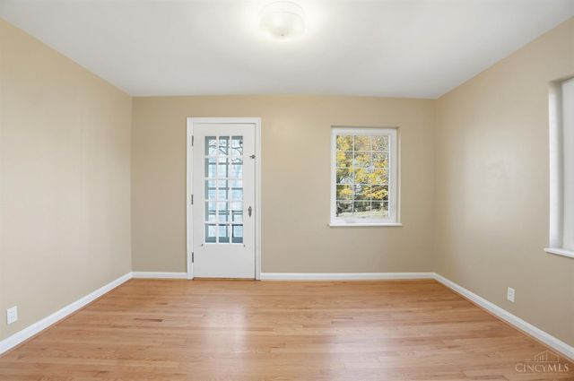 2728 Ridgewood Avenue, Columbia Twp, OH 45213