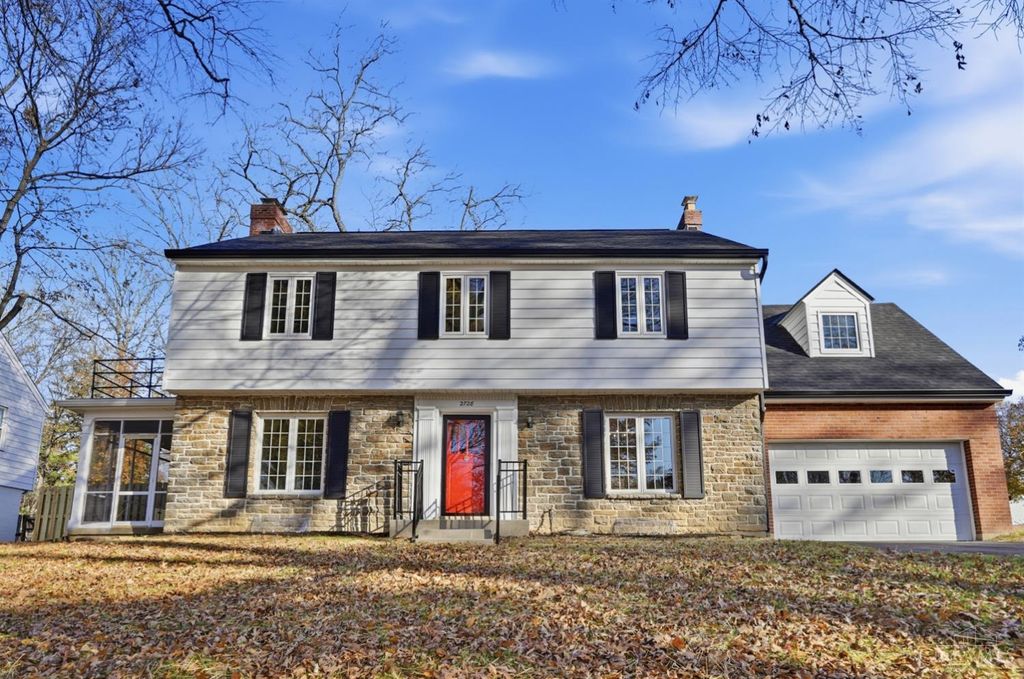 2728 Ridgewood Avenue, Columbia Twp, OH 45213