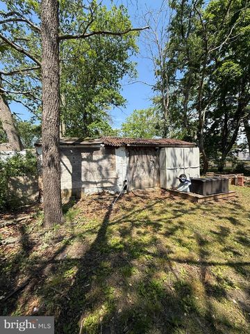 2 SPRUCE BLVD, Browns Mills, NJ 08015