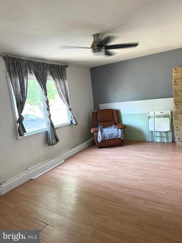 2 SPRUCE BLVD, Browns Mills, NJ 08015
