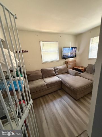 2 SPRUCE BLVD, Browns Mills, NJ 08015