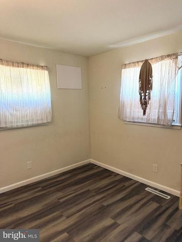 2 SPRUCE BLVD, Browns Mills, NJ 08015