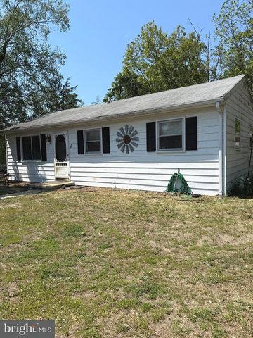 2 SPRUCE BLVD, Browns Mills, NJ 08015