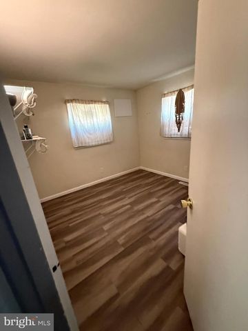 2 SPRUCE BLVD, Browns Mills, NJ 08015