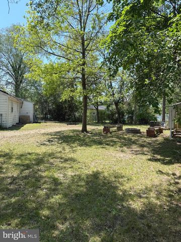 2 SPRUCE BLVD, Browns Mills, NJ 08015