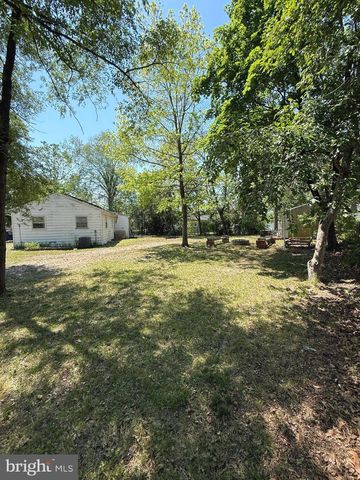 2 SPRUCE BLVD, Browns Mills, NJ 08015