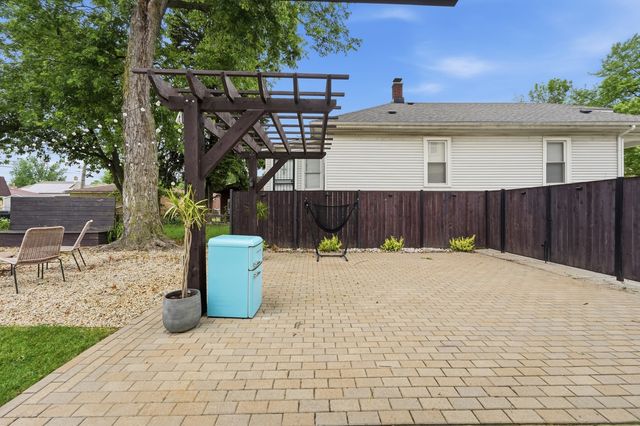 2621 Orchard Street, Blue Island, IL 60406