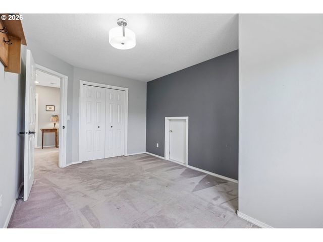 10941 Nw SUPREME Ct, Portland, OR 97229
